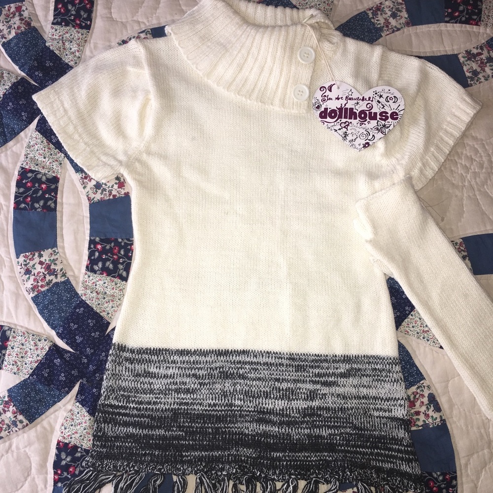 Little girls sweater size(10/12)